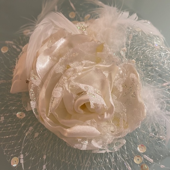 NWOT - Headpiece/ Hats - Picture 2 of 6